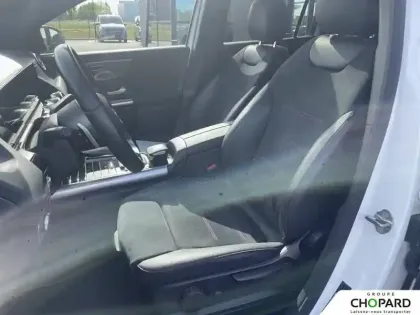 Photo 10 Mercedes GLA  200 7G-DCT