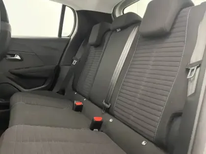 Photo 14 Peugeot 208  PureTech 100 S&S BVM6