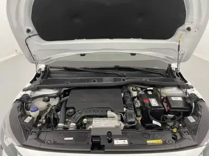 Photo 20 Peugeot 208  PureTech 100 S&S BVM6