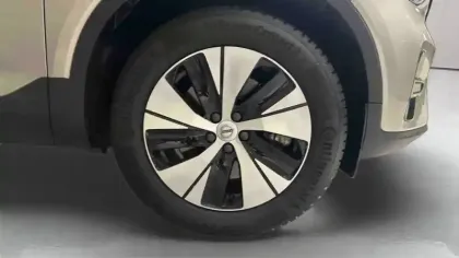 Photo 8 Volvo XC40  T4 Recharge 129+82 ch DCT7