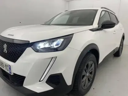 Photo 23 Peugeot 2008  PureTech 100 S&S BVM6