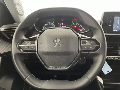 Photo 22 Peugeot 2008  PureTech 100 S&S BVM6