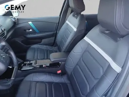 Photo 8 Citroën C4 e- 136 ch Automatique