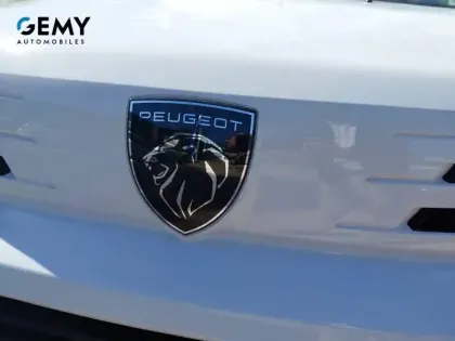 Photo 16 Peugeot Expert  FGN M DIESEL 180 CH AUTOMATIQUE