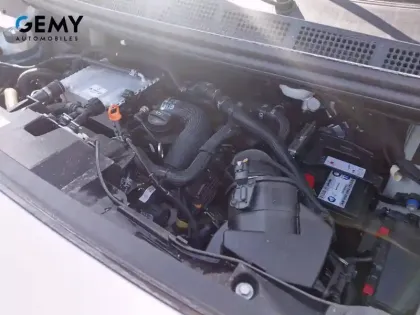 Photo 14 Peugeot Expert  FGN M DIESEL 180 CH AUTOMATIQUE