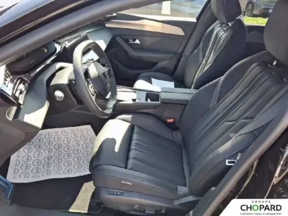 Photo 8 Peugeot 408  Plug-in Hybrid 240 ch e-DCS7