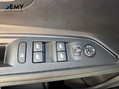 Photo 35 Peugeot 5008  BlueHDi 130ch S&S EAT8