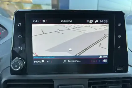 Photo 17 Peugeot Partner  FOURGON STANDARD 650 KG BLUEHDI 130 S&S EAT8