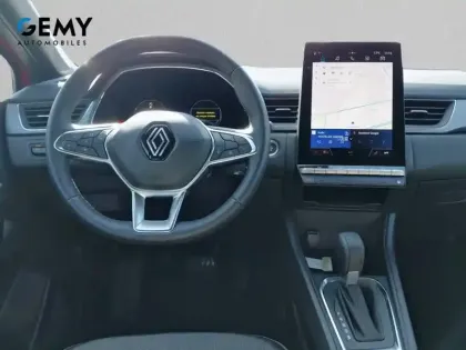 Photo 7 Renault Captur  E-Tech full hybrid 145 ch