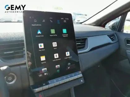 Photo 27 Renault Captur  E-Tech full hybrid 145 ch