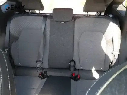 Photo 38 Renault Captur  E-Tech full hybrid 145 ch