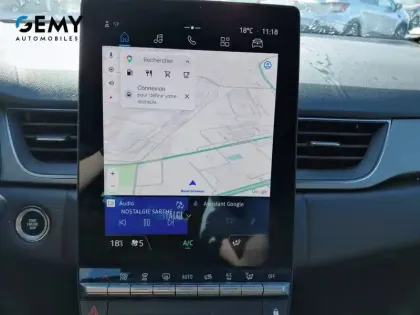 Photo 24 Renault Captur  E-Tech full hybrid 145 ch