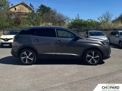 Photo 35 Peugeot 3008  Hybrid 136 e-DCS6