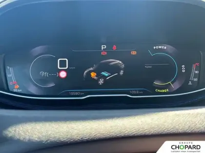 Photo 16 Peugeot 3008  Hybrid 136 e-DCS6