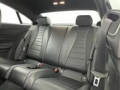 Photo 42 Mercedes Classe E  Coupé 400 d 9G-Tronic 4-Matic