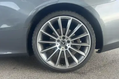 Photo 12 Mercedes Classe E  Coupé 400 d 9G-Tronic 4-Matic