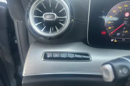 Photo 25 Mercedes Classe E  Coupé 400 d 9G-Tronic 4-Matic