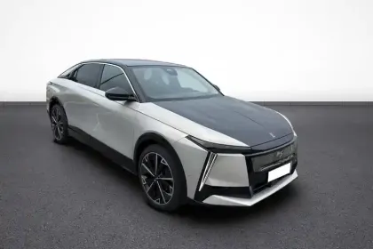 Photo 7 DS DS 8 N°8 245 ch FWD Long Range