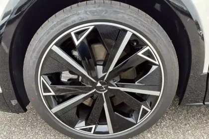 Photo 11 DS DS 8 N°8 245 ch FWD Long Range