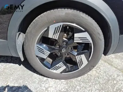 Photo 10 Renault Symbioz  E-Tech full hybrid 145