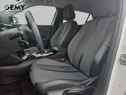 Photo 8 Peugeot 2008  Electrique 136 ch