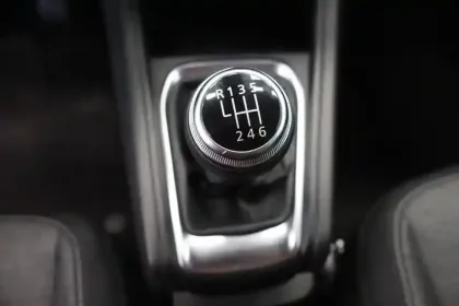 Photo 16 Renault Captur  TCe 100 GPL - 21