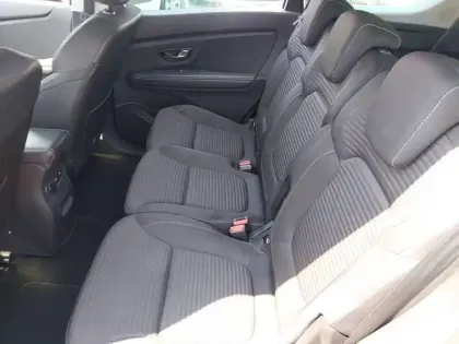 Photo 45 Renault Scenic Grand  TCe 140