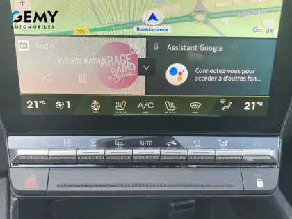 Photo 18 Renault Espace  E-Tech full hybrid 200 GSR2