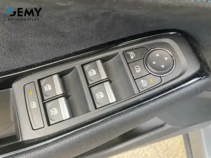 Photo 13 Renault Espace  E-Tech full hybrid 200 GSR2