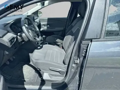 Photo 8 Dacia Sandero  ECO-G 100 - 22