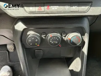 Photo 23 Dacia Sandero  ECO-G 100 - 22