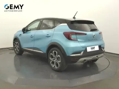 Photo 42 Renault Captur  TCe 160 EDC - 21