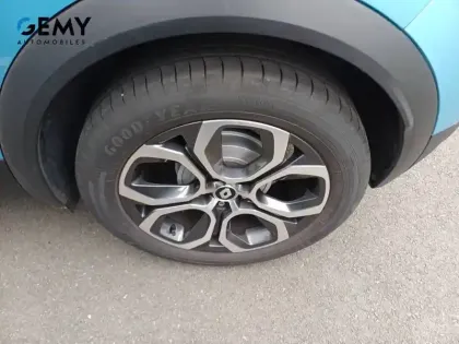 Photo 10 Renault Captur  TCe 160 EDC - 21