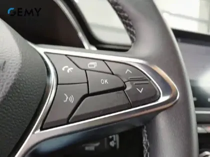 Photo 13 Renault Captur  TCe 160 EDC - 21