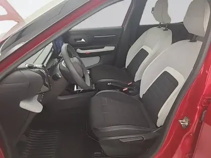 Photo 10 Citroën C3  Turbo 100 ch BVM6