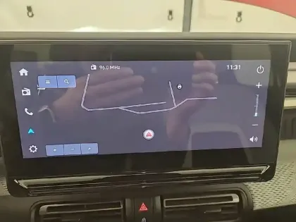 Photo 14 Citroën C3  Turbo 100 ch BVM6
