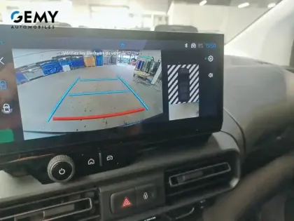 Photo 13 Peugeot Partner  FGN DIESEL 100 CH M MANUELLE