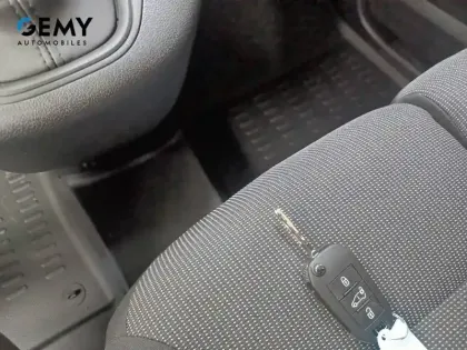 Photo 15 Peugeot Partner  FGN DIESEL 100 CH M MANUELLE