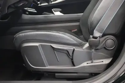 Photo 38 Renault Austral  E-Tech hybrid 200