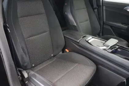 Photo 21 Renault Austral  E-Tech hybrid 200