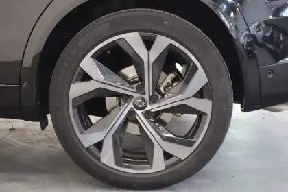 Photo 17 Renault Austral  E-Tech hybrid 200