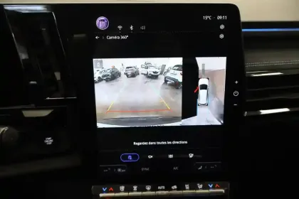 Photo 27 Renault Austral  E-Tech hybrid 200