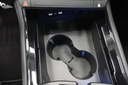 Photo 34 Renault Austral  E-Tech hybrid 200