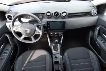 Photo 8 Dacia Duster  TCe 150 FAP 4x2 EDC