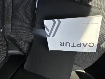 Photo 39 Renault Captur  TCe 90