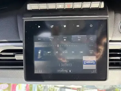 Photo 31 Renault Captur  TCe 90