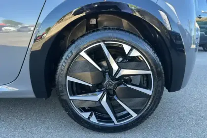 Photo 11 Peugeot 208  100 S&S BVM6