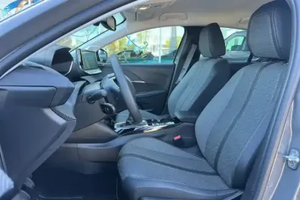 Photo 8 Peugeot 208  100 S&S BVM6