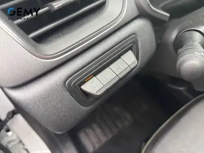 Photo 17 Renault Captur  E-Tech full hybrid 145 ch