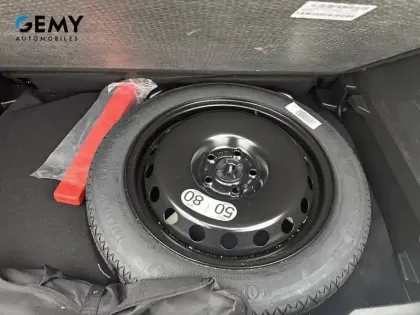 Photo 14 Renault Captur  E-Tech full hybrid 145 ch